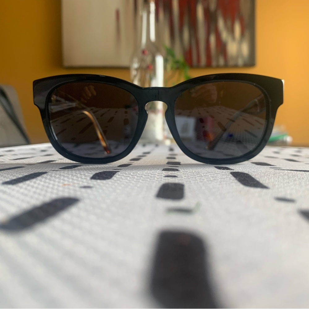 Authentic classic Burberry sunglasses